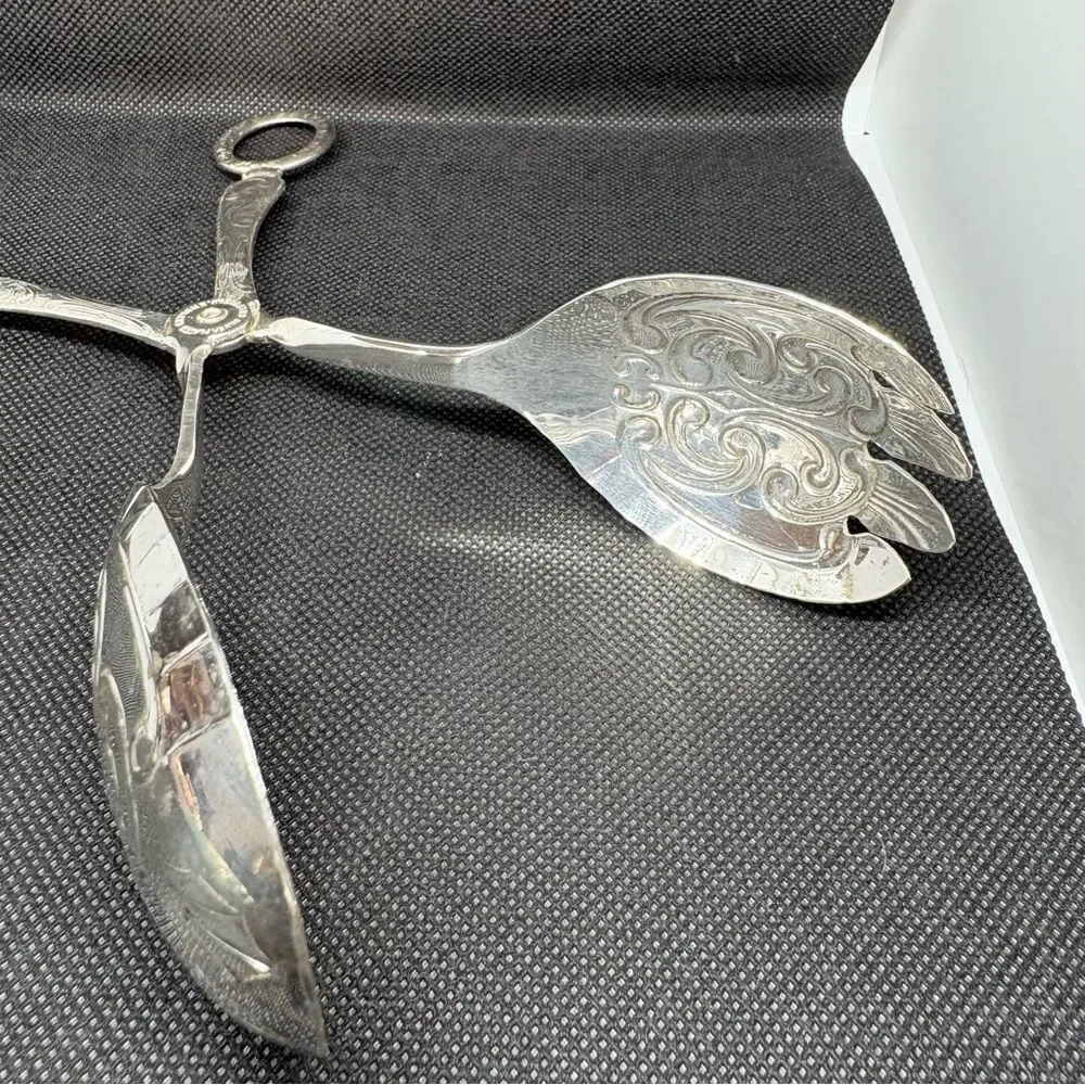 Vintage Silver Plated Serving Tongs Sheffield made